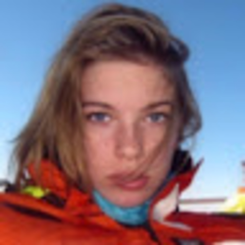 Meet your Posher, Mia